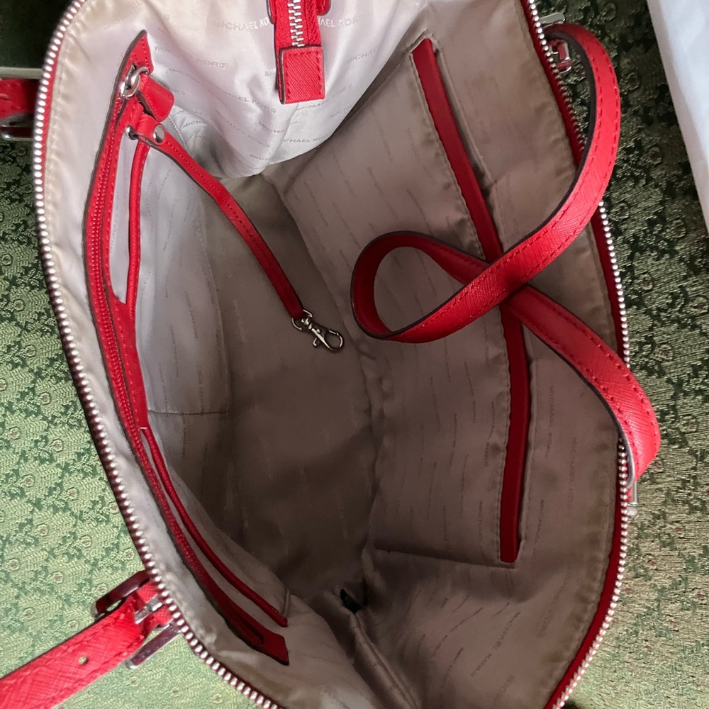 Michael Kors Red Tote Bag - Picture 3 of 11